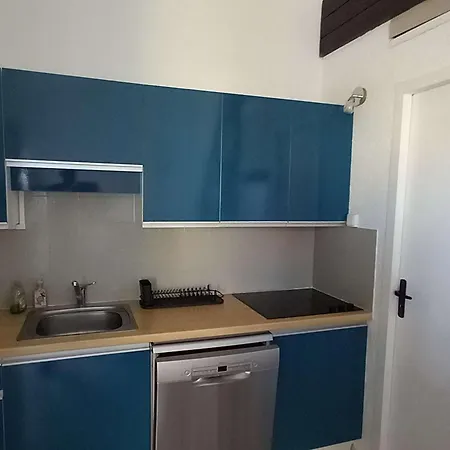 T2 Mezzanine, 6 Couchages, Bord De Plage, Parking Prive, Proche Commerces Et Aqualand - Fr-1-81-47 Apartmán *