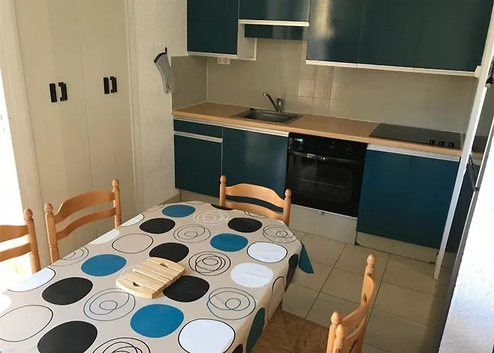 T2 Mezzanine, 6 Couchages, Bord De Plage, Parking Privé, Proche Commerces Et Aqualand - Fr-1-81-47 * Leucate