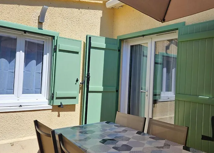 아파트 T2 Mezzanine, 6 Couchages, Bord De Plage, Parking Prive, Proche Commerces Et Aqualand - Fr-1-81-47